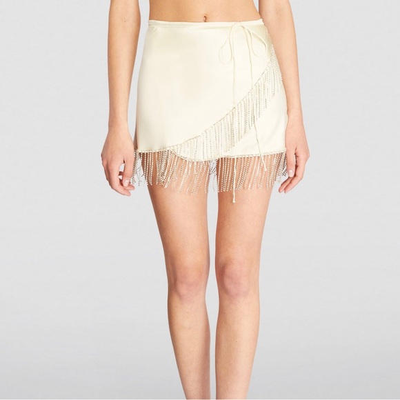 OSÉREE
Satin Embellished Cover-Up Mini Skirt - Picture 4 of 12